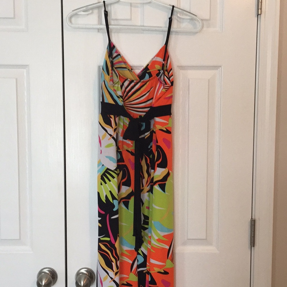 Sundress - Picture 2 of 4